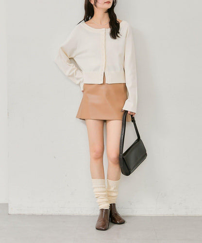 寬領設計 清透紐扣 針織開衫