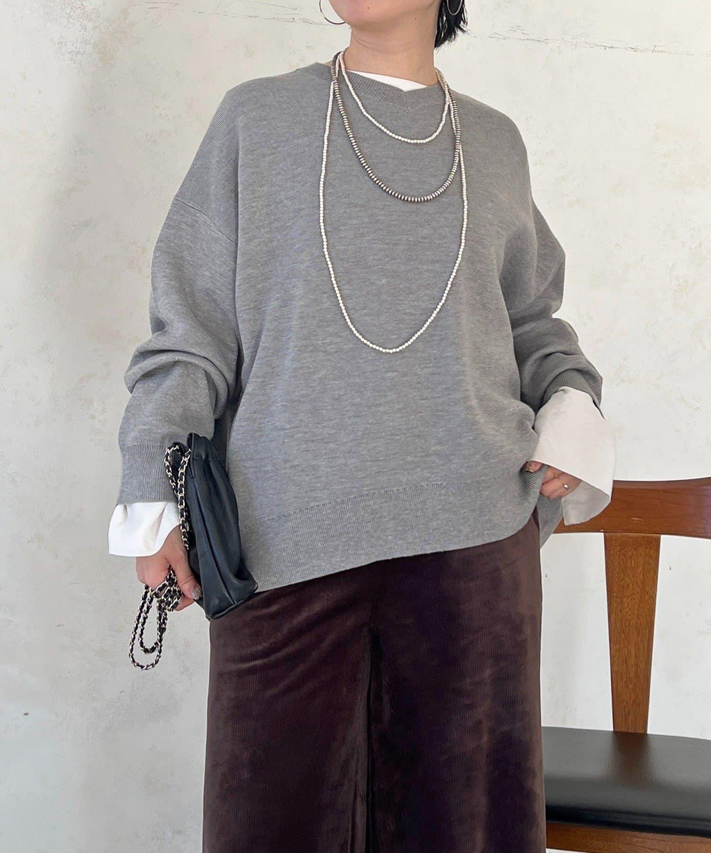 衛衣風亮絲針織上衣