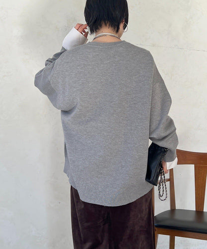 衛衣風亮絲針織上衣