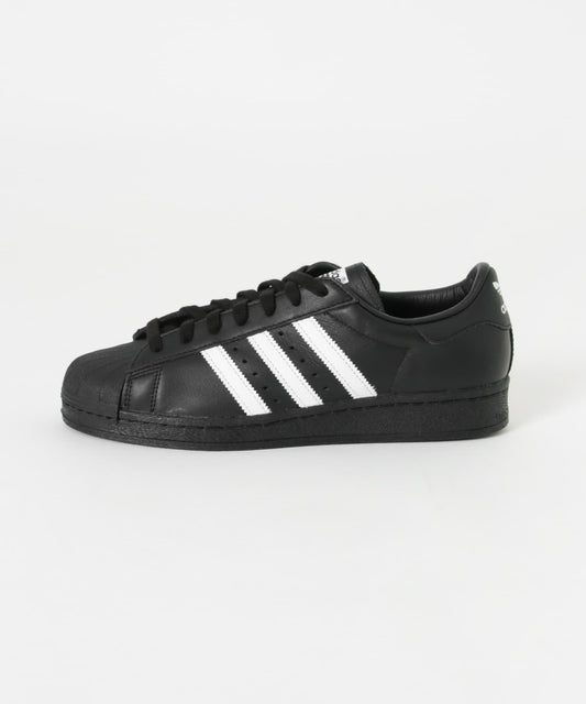 adidas SUPERSTAR 82