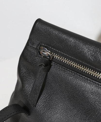 牛革防潑水翻蓋設計單肩包