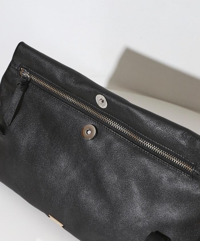 牛革防潑水翻蓋設計單肩包