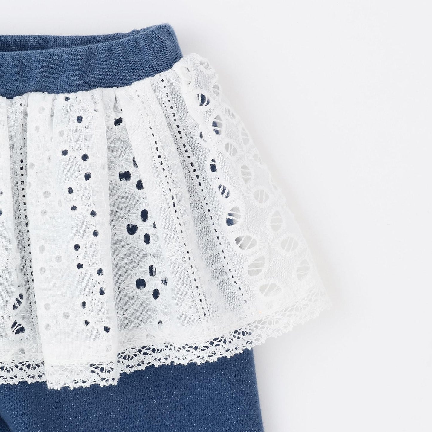蕾絲裙拼接打底褲