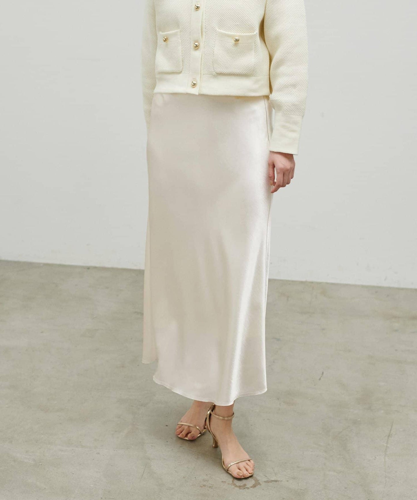 垂墜窄擺半身裙