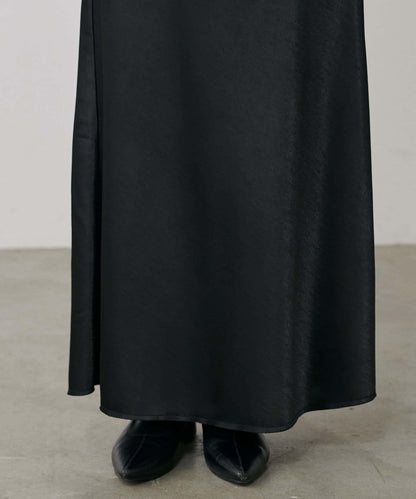 垂墜窄擺半身裙