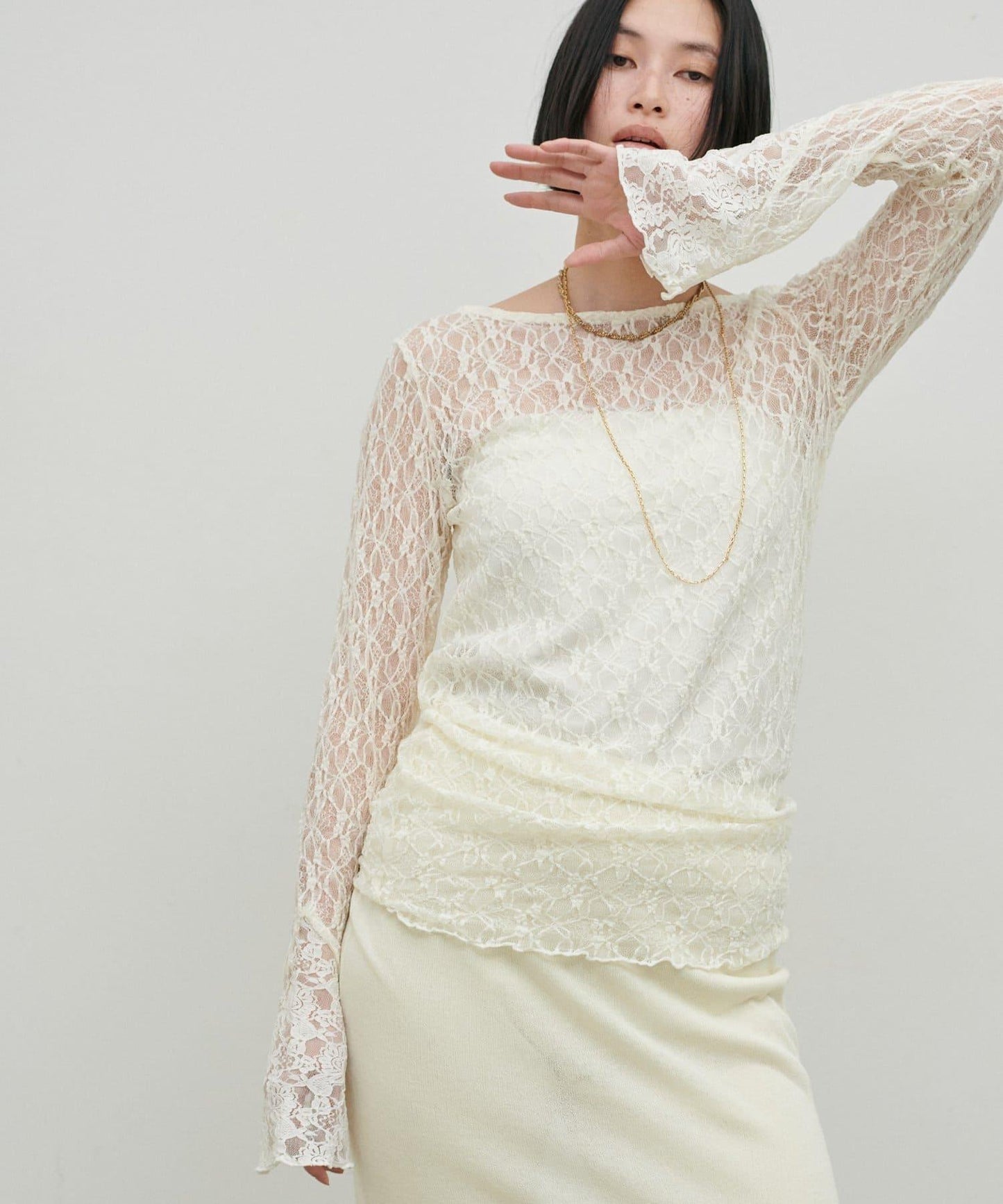 MIX蕾絲拼接套頭上衣