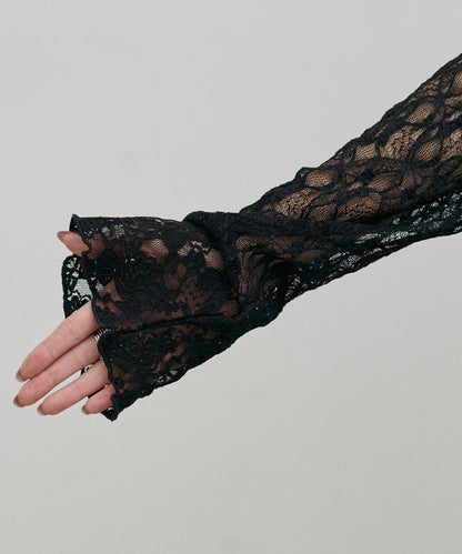 MIX蕾絲拼接套頭上衣