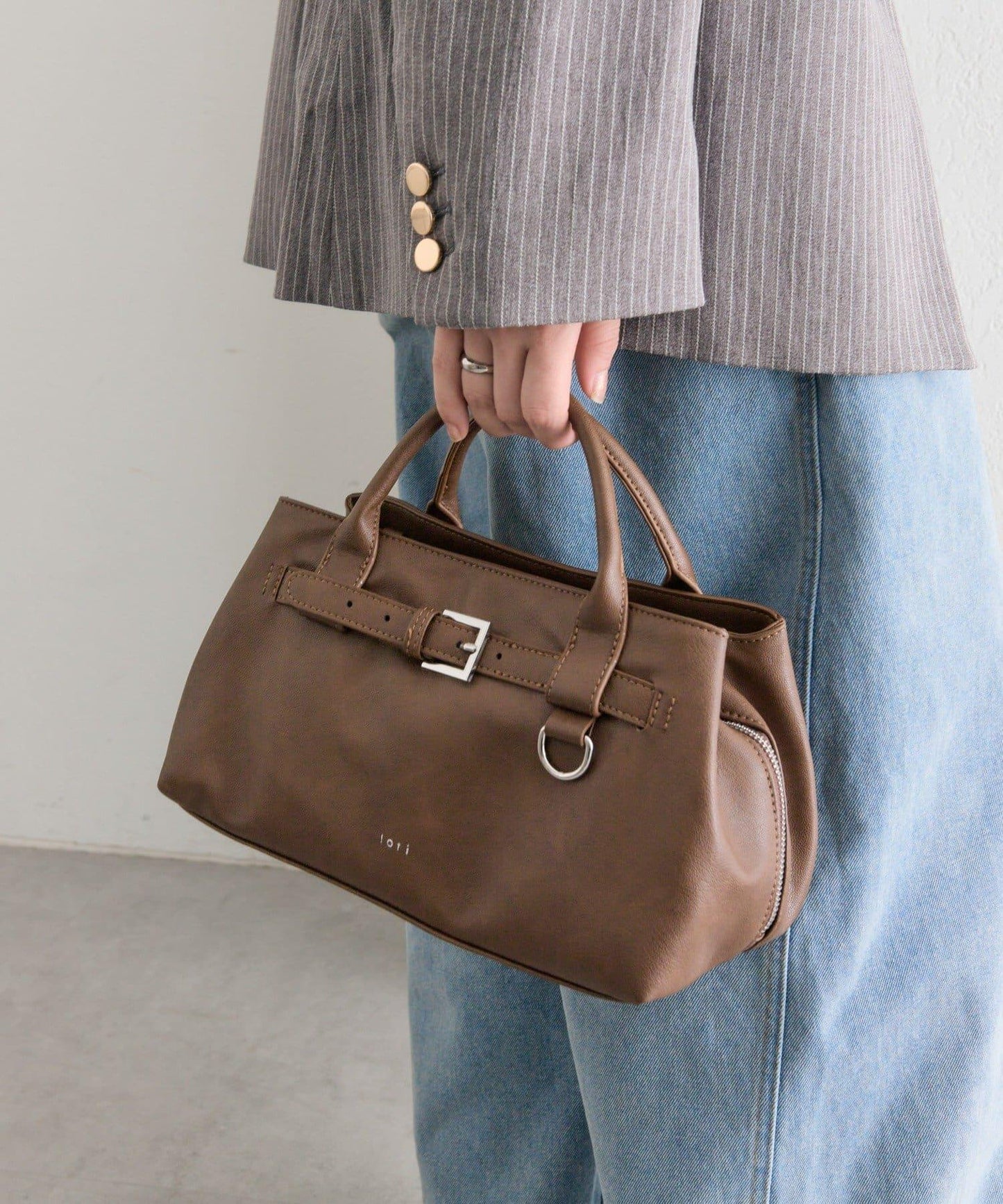 loti 帶肩帶波士頓包