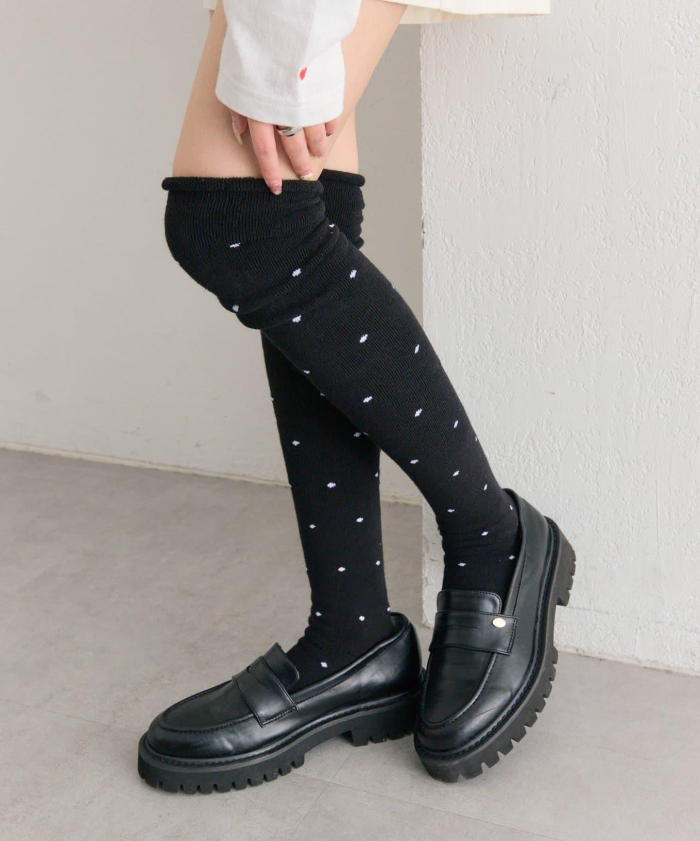 波點長筒襪