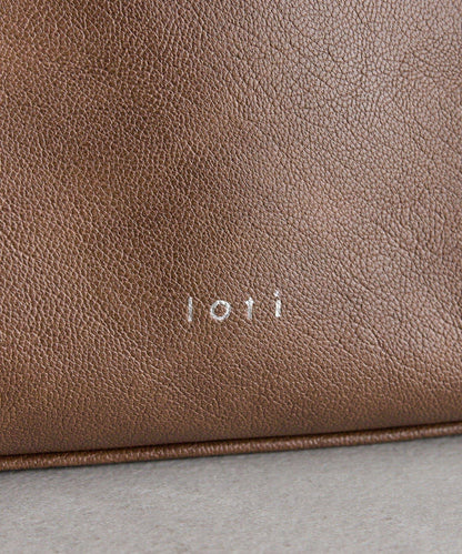 loti 帶肩帶波士頓包