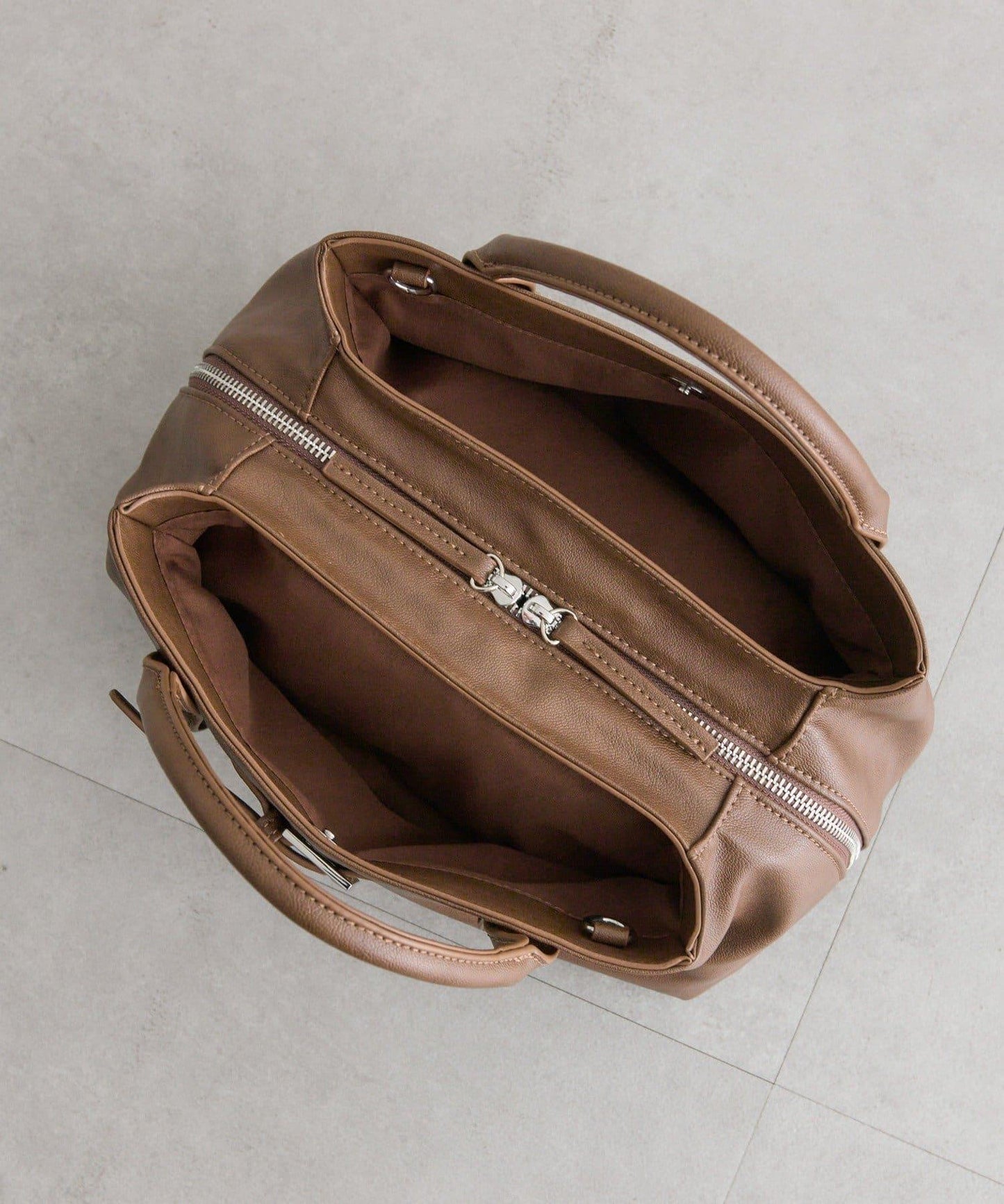 loti 帶肩帶波士頓包