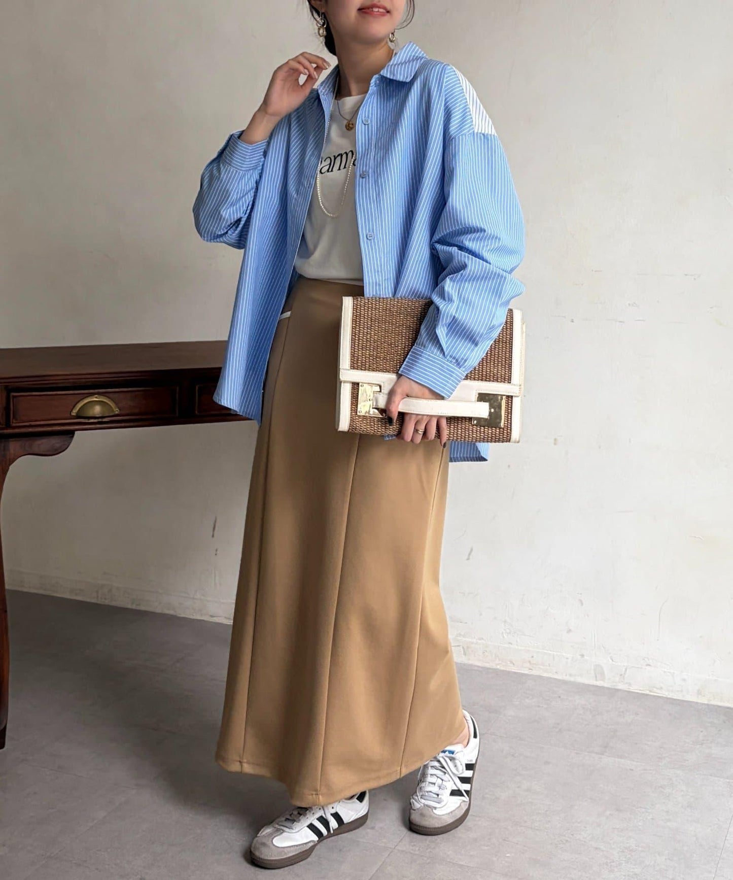 條紋後拼接設計鈕釦襯衫