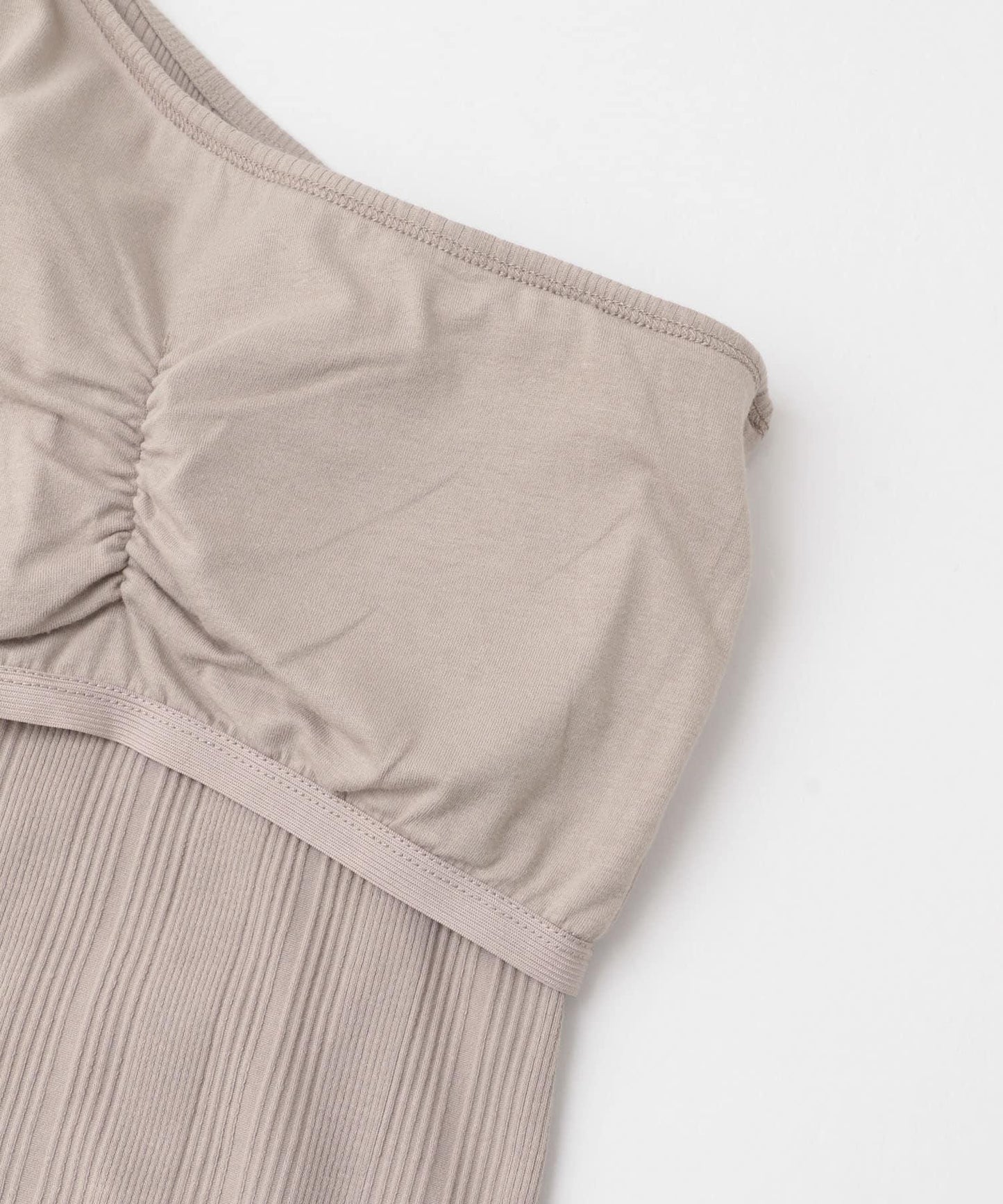 CUP IN ONE SHOULDER TANK 單肩帶杯背心