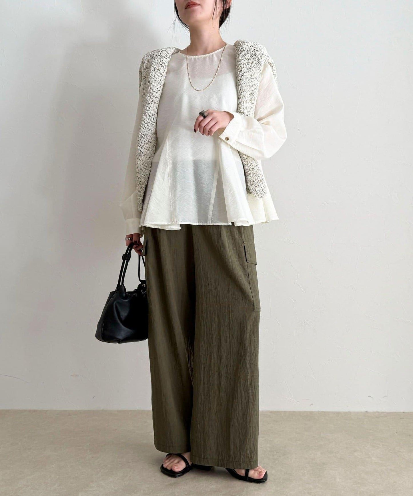 薄紗蓬鬆廓形荷葉擺襯衫