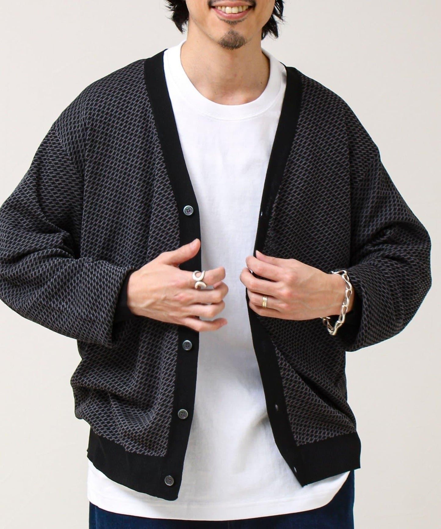 清爽觸感 V領 鳥眼紋 crunchy 針織開衫