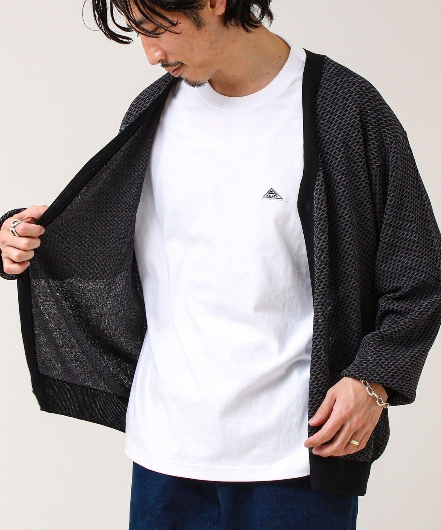 清爽觸感 V領 鳥眼紋 crunchy 針織開衫