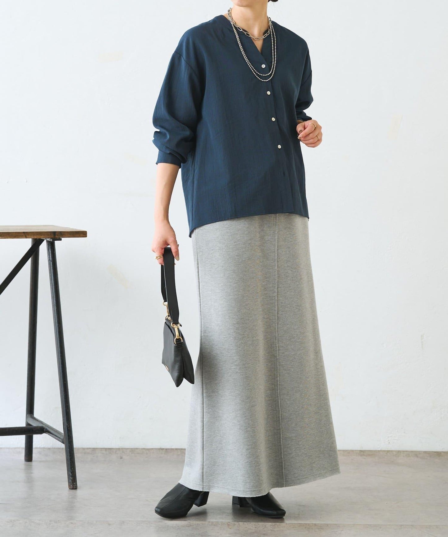 配色開衩開領襯衫