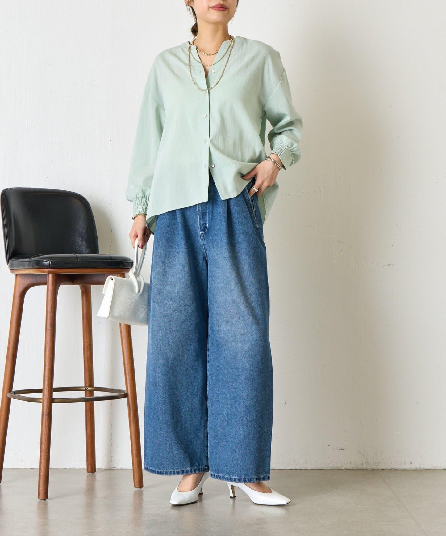 配色開衩開領襯衫