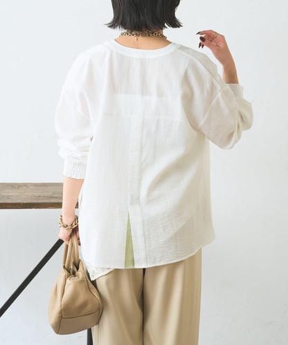 配色開衩開領襯衫
