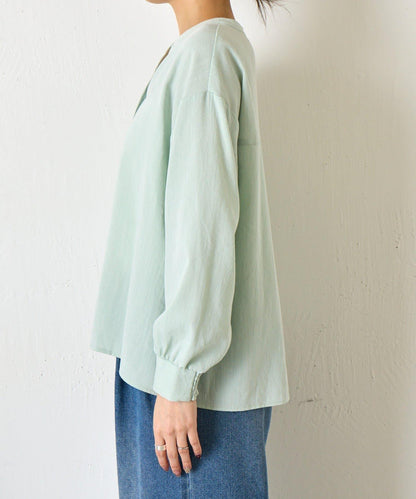 配色開衩開領襯衫