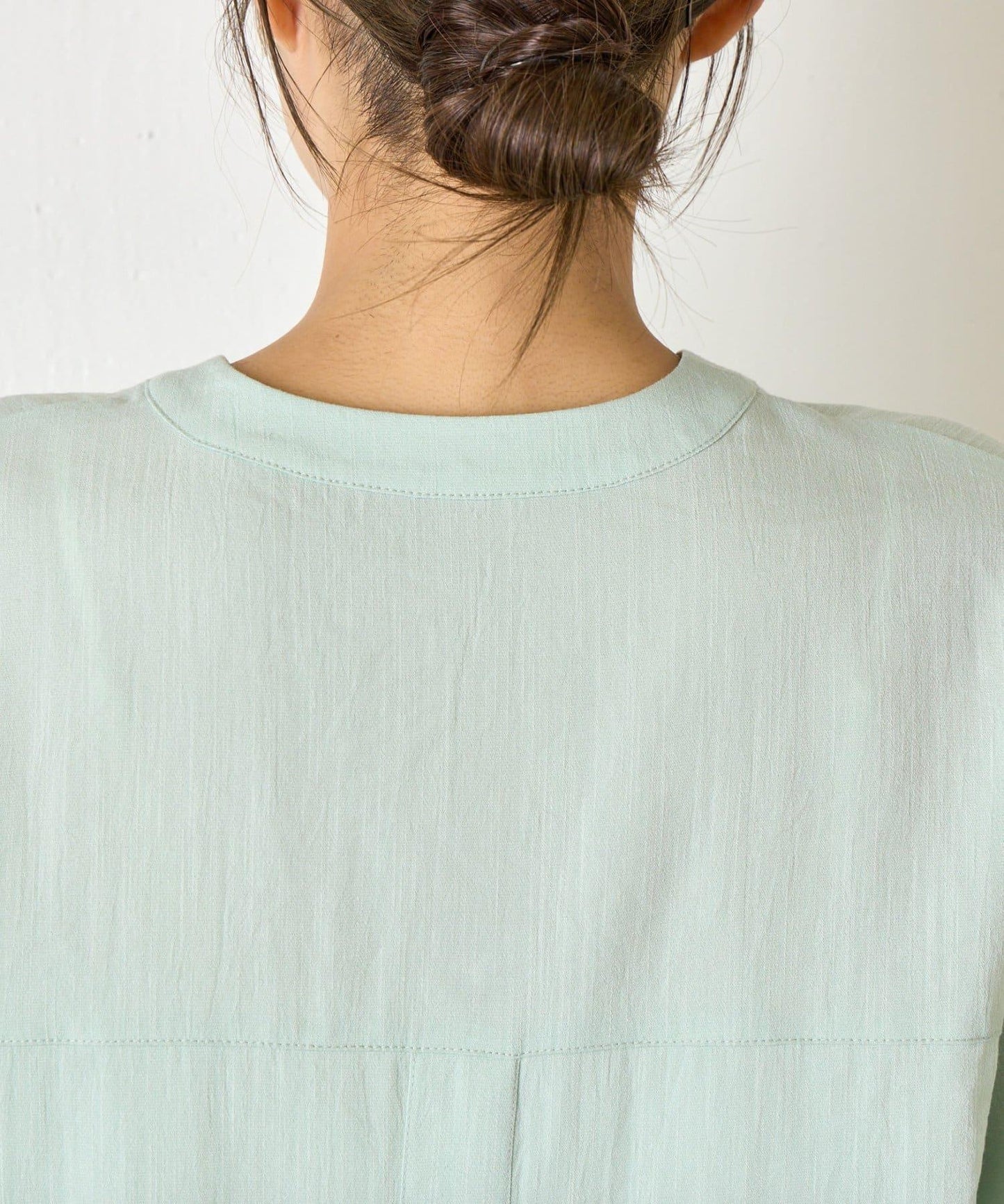 配色開衩開領襯衫