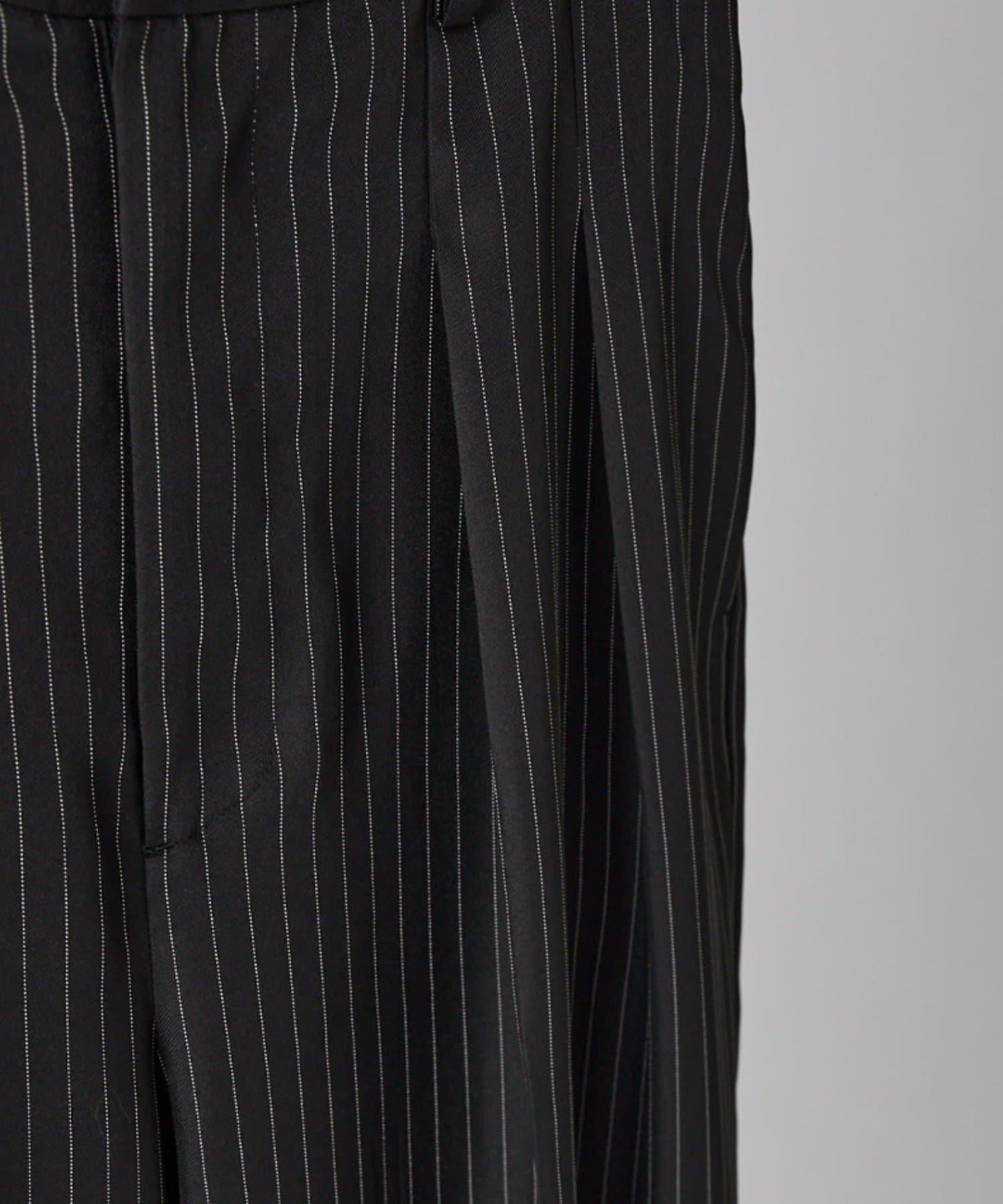 Neucon 細條紋雙褶闊腿西裝褲 套裝可搭配