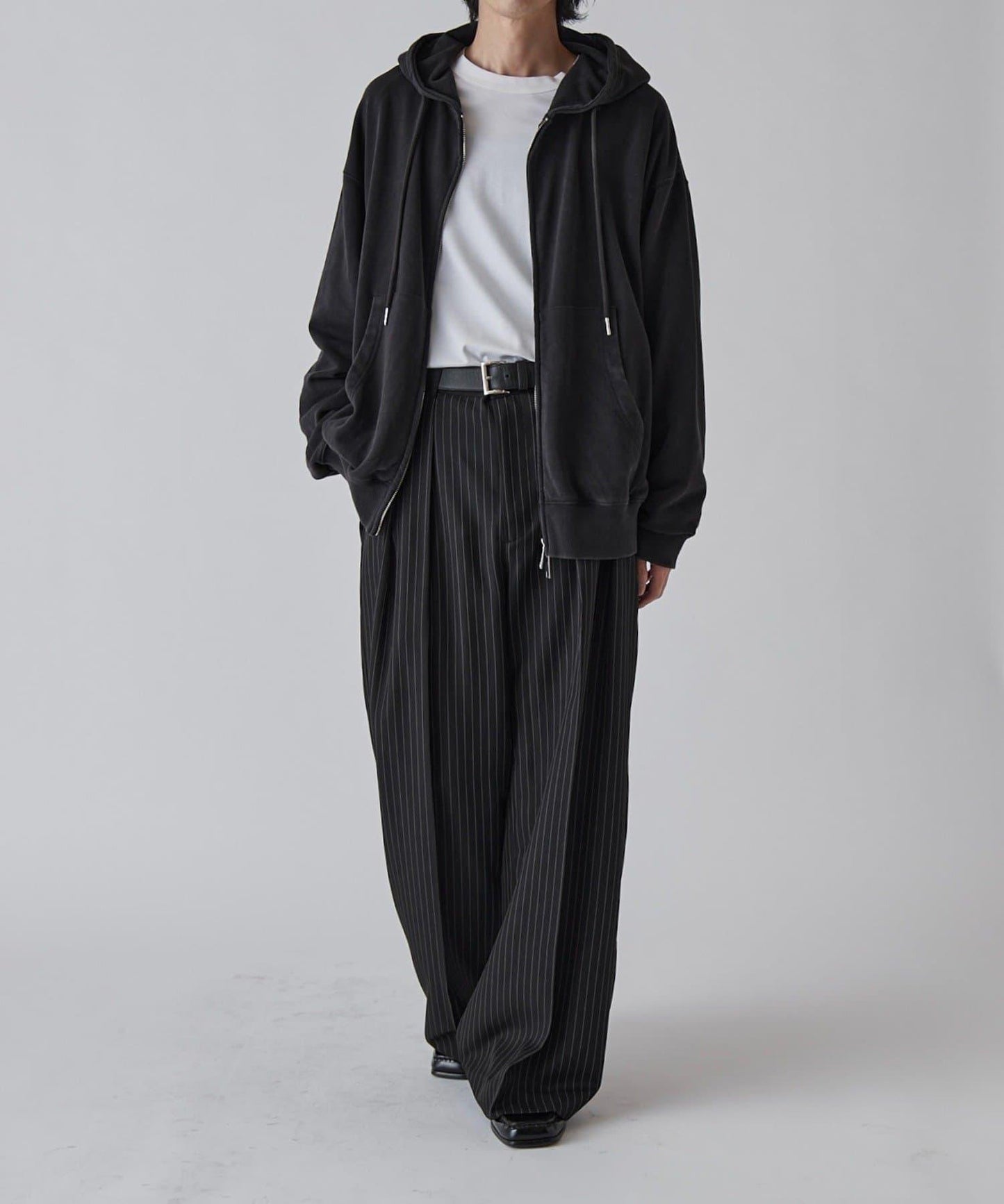 Neucon 細條紋雙褶闊腿西裝褲 套裝可搭配