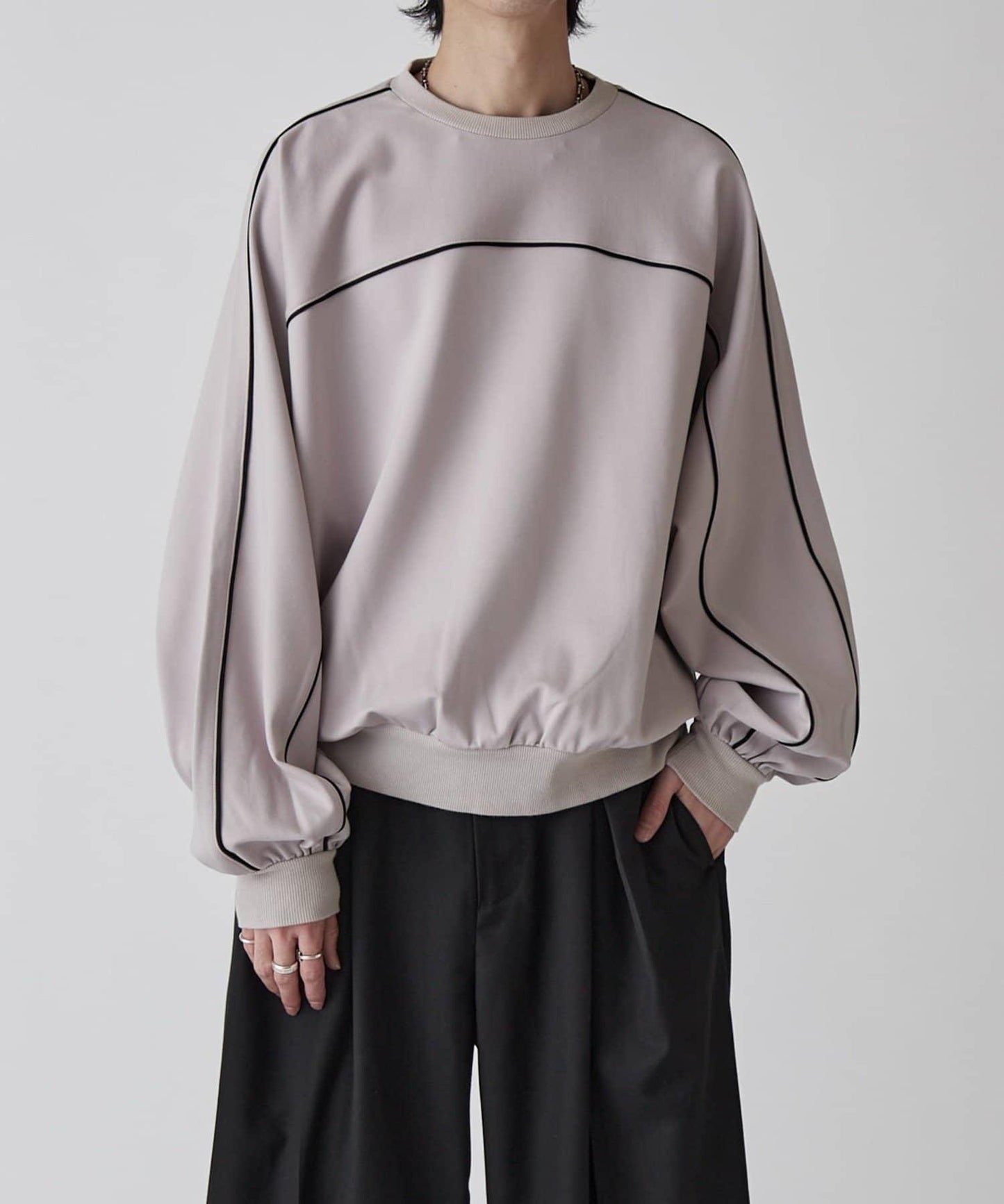 Neucon 拼色滾邊 氣球袖 Ponte針織 套頭衛衣