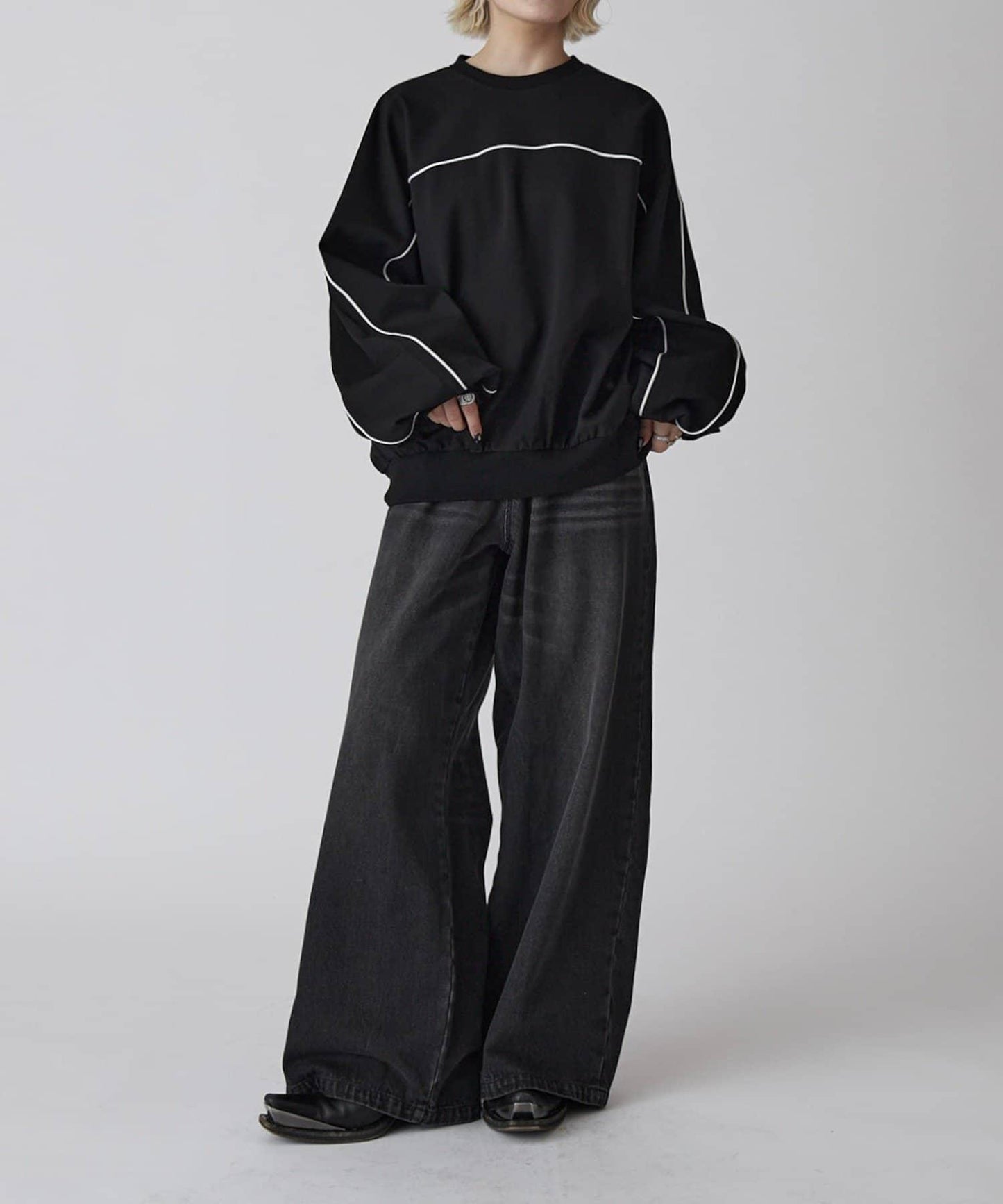 Neucon 拼色滾邊 氣球袖 Ponte針織 套頭衛衣