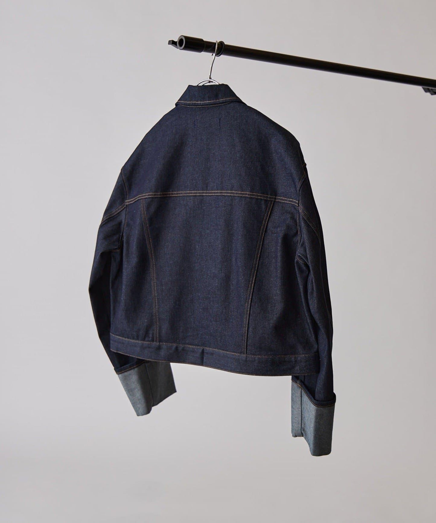 Neucon 卷邊褶設計 短款 牛仔夾克（可成套搭配）