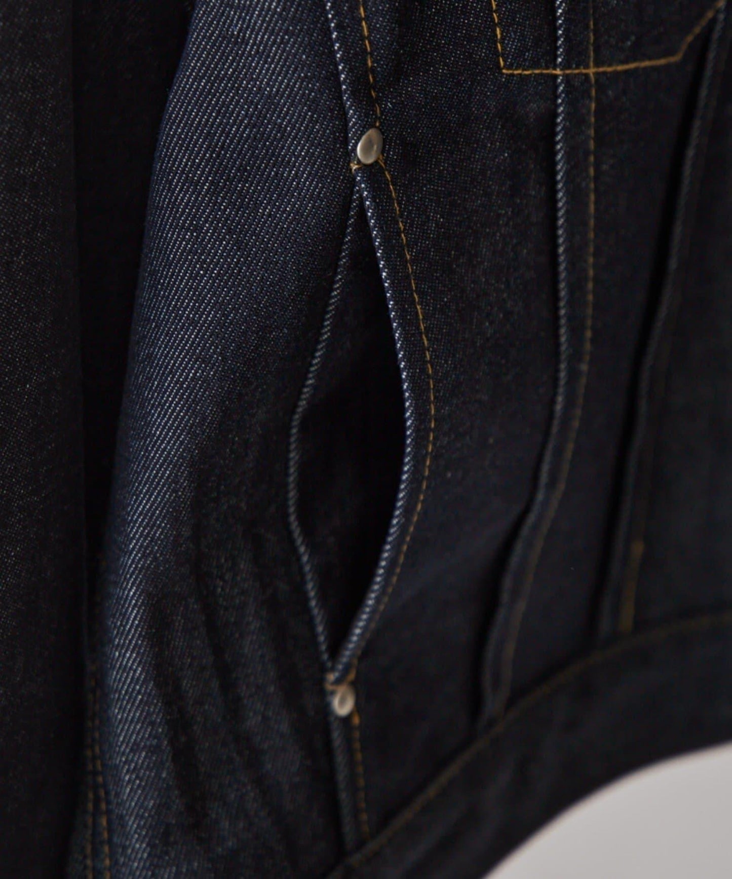 Neucon 卷邊褶設計 短款 牛仔夾克（可成套搭配）