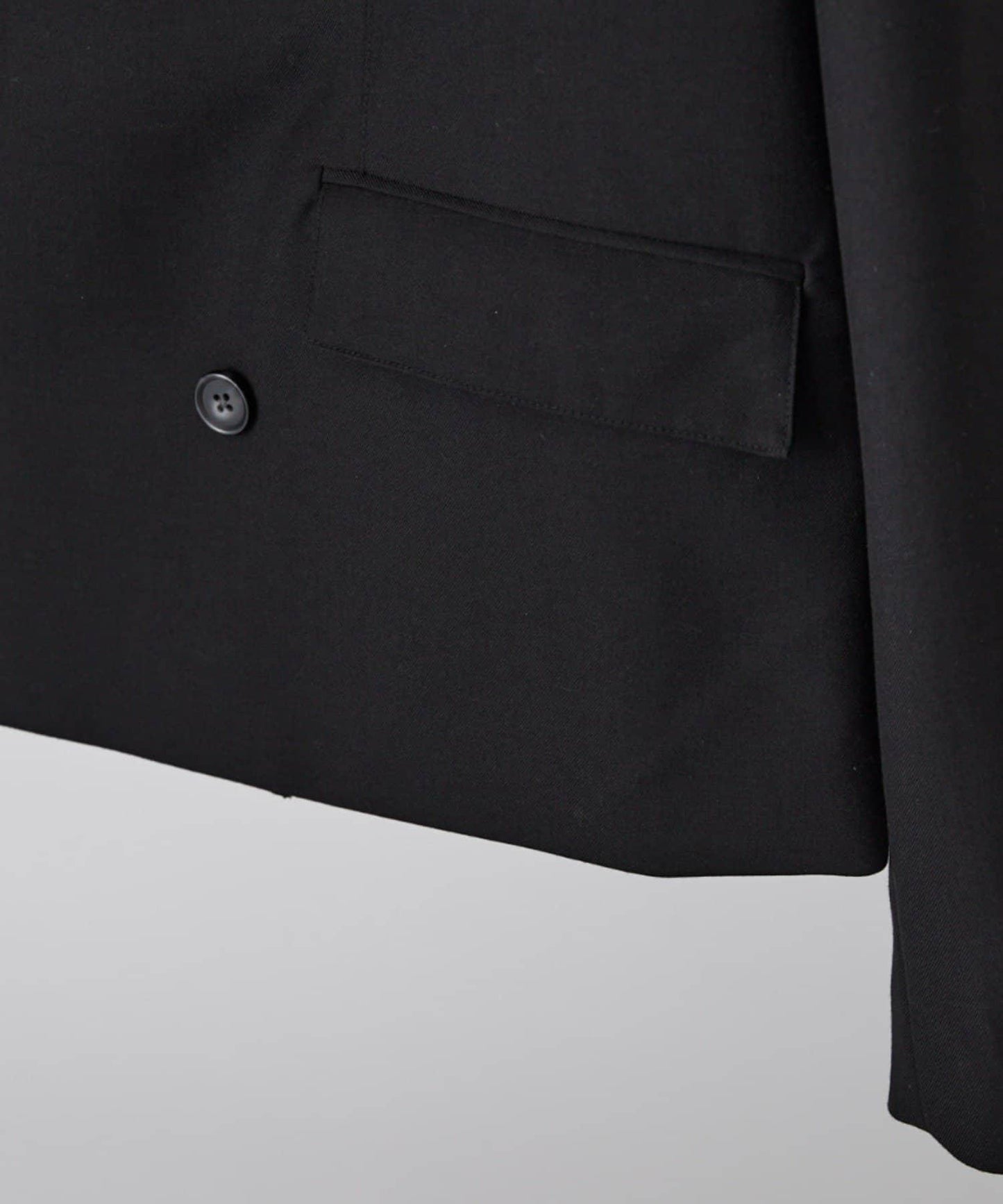 Neucon 箱型寬鬆短款雙排扣設計 夾克（可成套搭配）