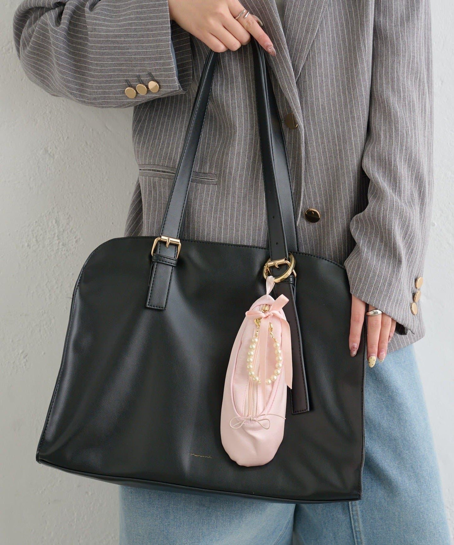 Lara 芭蕾造型包掛件