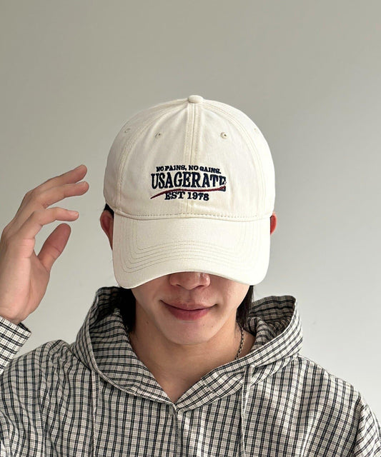 撞色 logo 棒球帽