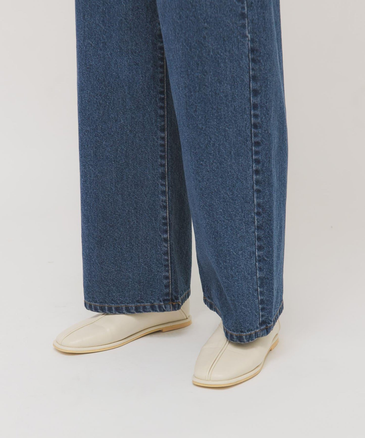 中心縫線設計 平底鞋