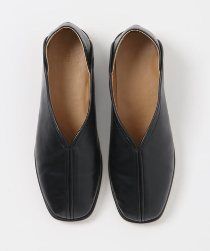 中心縫線設計 平底鞋