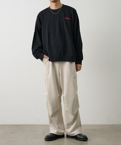 單點刺繡 圓領 衛衣