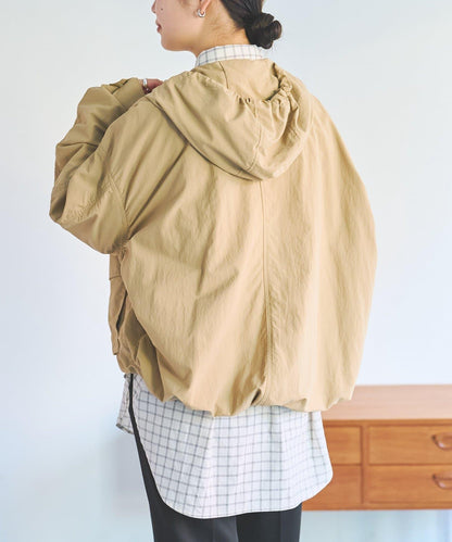 FRIPIER 寬鬆版戶外連帽外套