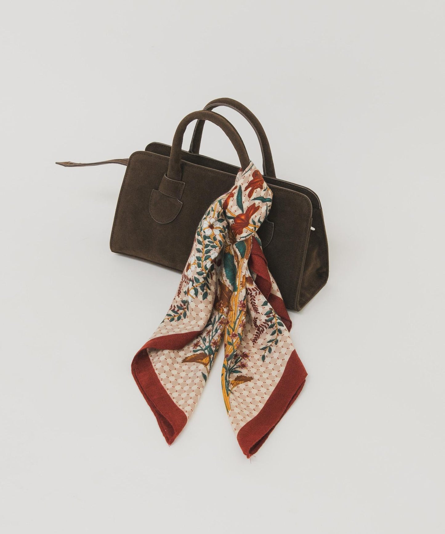 復古花卉圖案絲巾