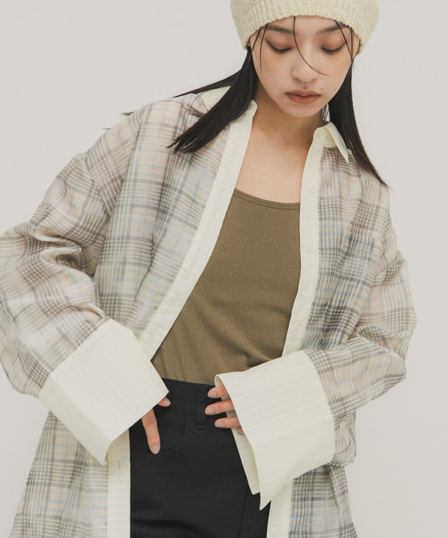 細肩帶 內置胸杯 吊帶背心