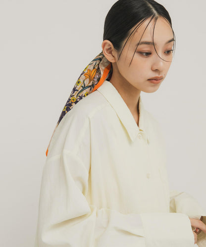 復古花卉圖案絲巾