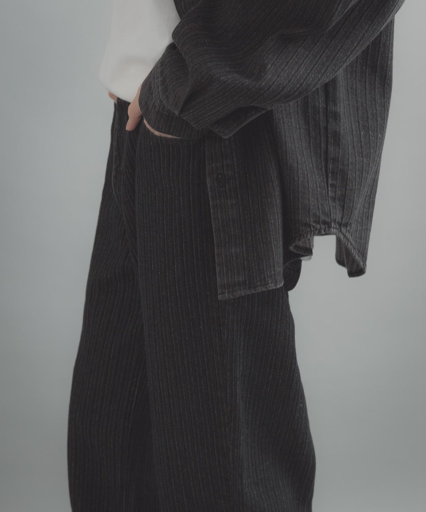 提花直筒牛仔褲