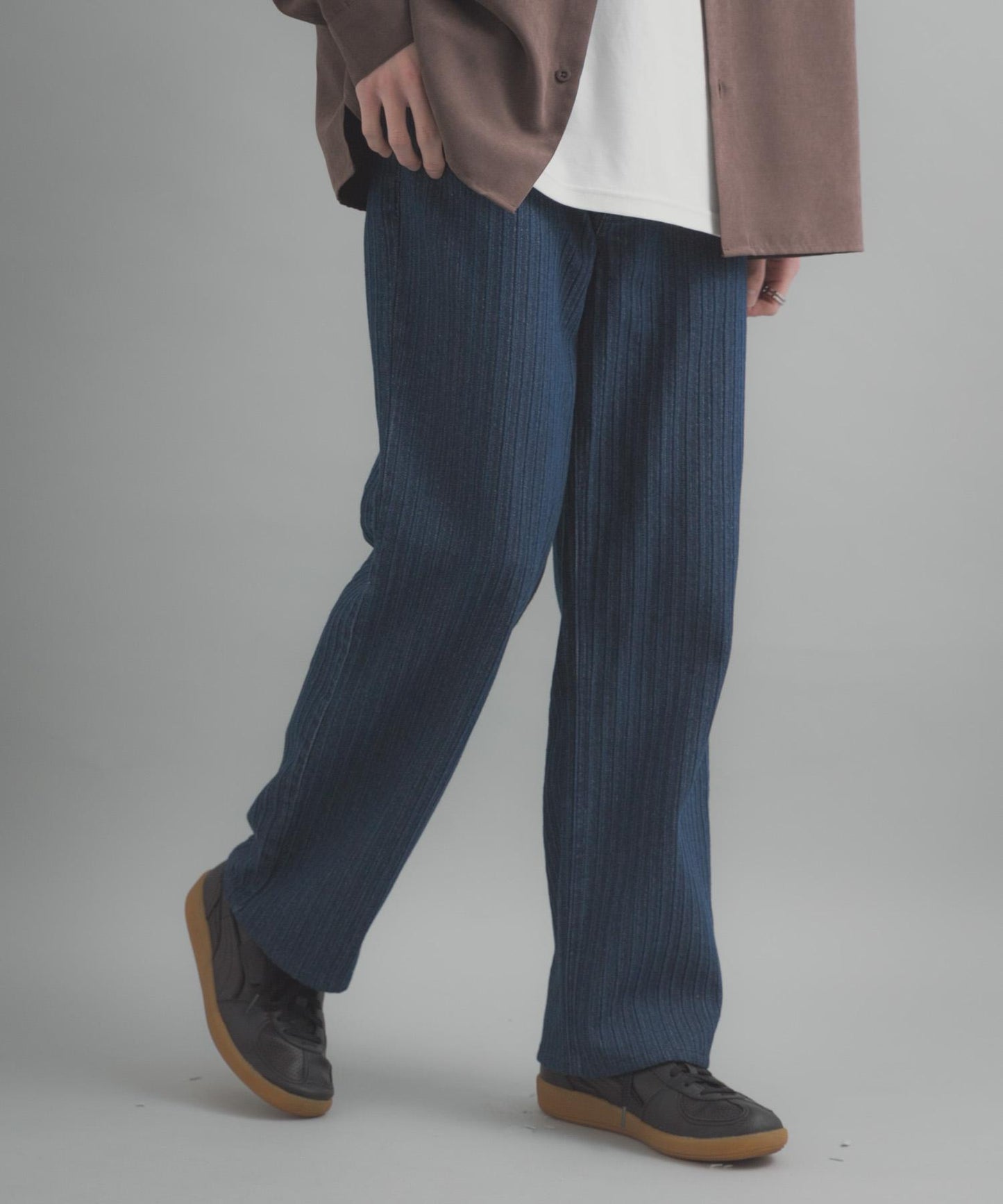 提花直筒牛仔褲