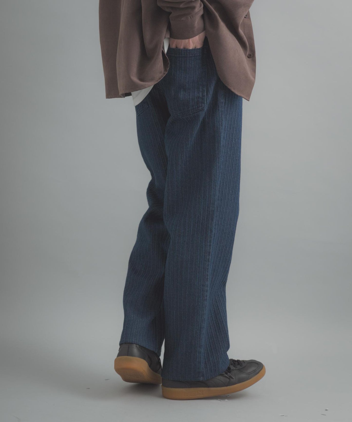 提花直筒牛仔褲