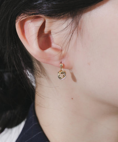 疊層圓環小巧耳環