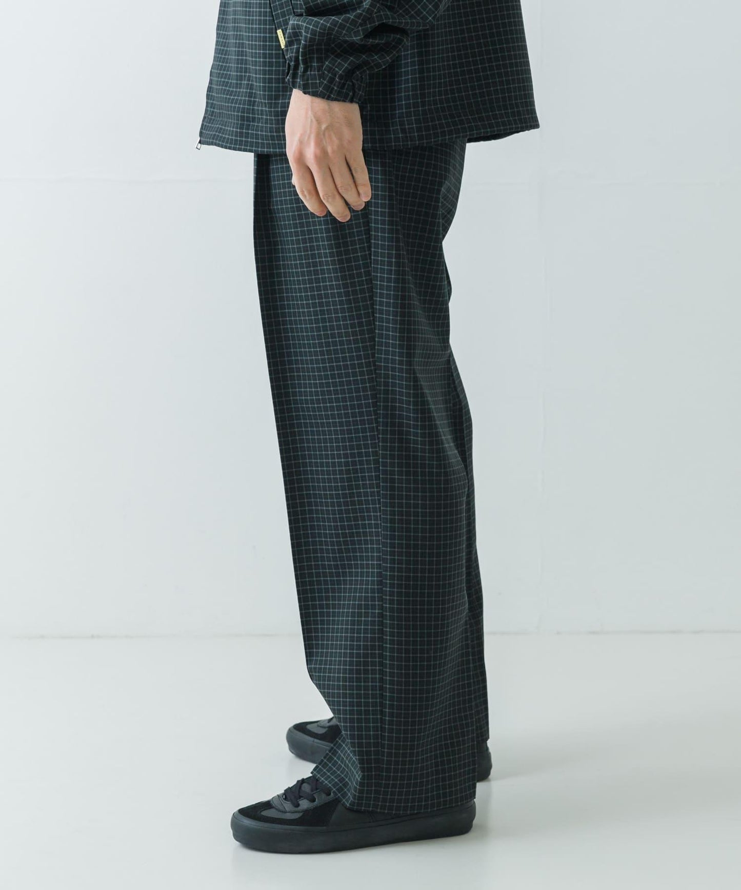 FARAH Out Tuck Wide Tapered PANTS 褲子