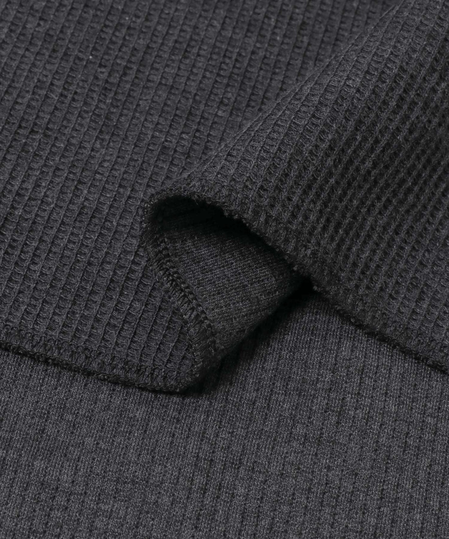 保暖高領長袖上衣 Thermal Over Neck Long-Sleeve