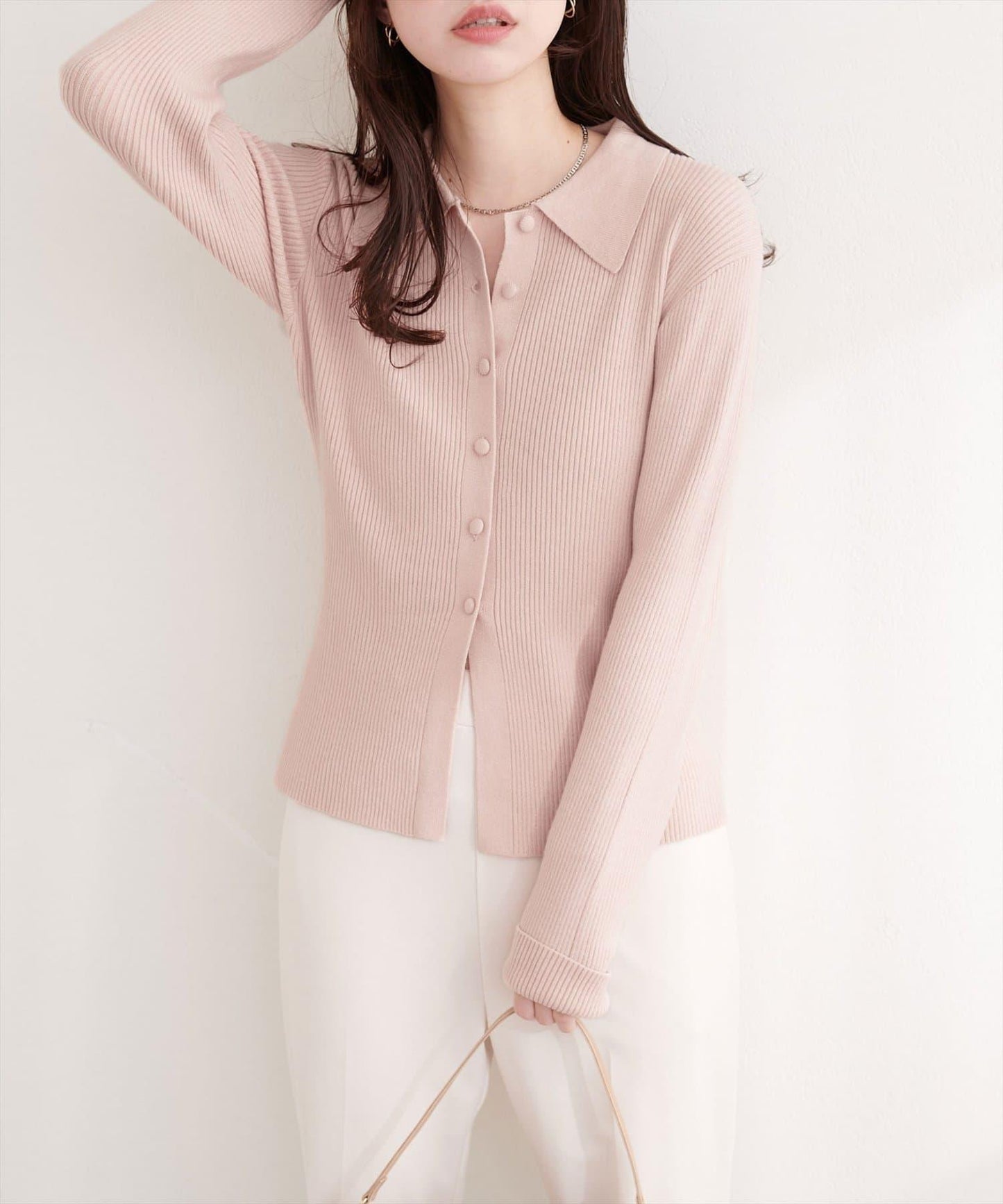 くるみ釦リブニット