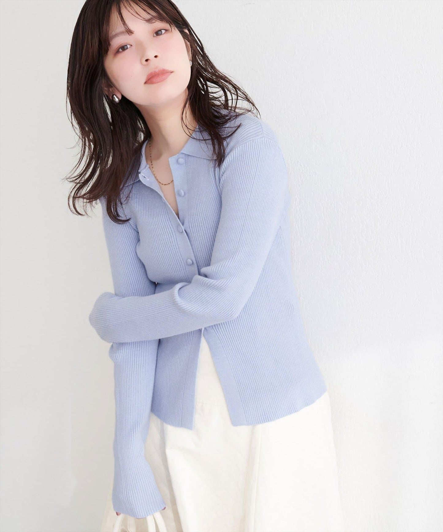 くるみ釦リブニット