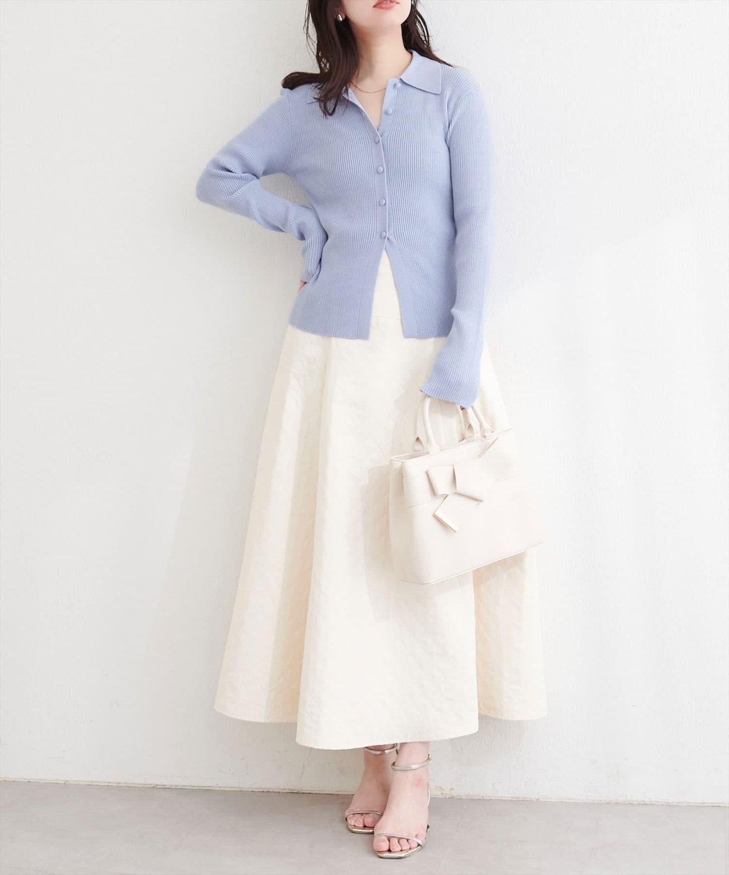 くるみ釦リブニット